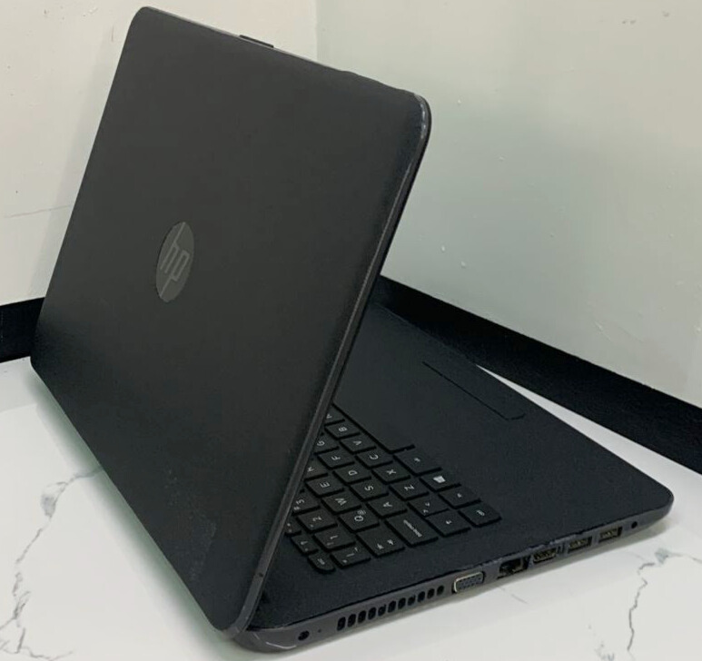 HP 245 G5 AMD A8-7410 8GB - Imagen 2