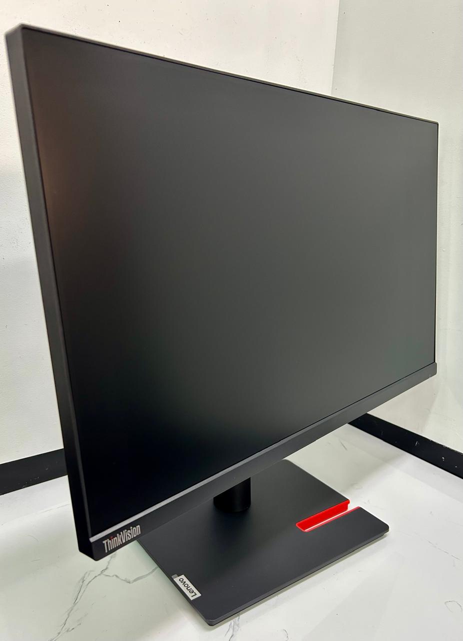 Monitor ThinkVision T24i-30 de 23.8" NUEVO - Imagen 4