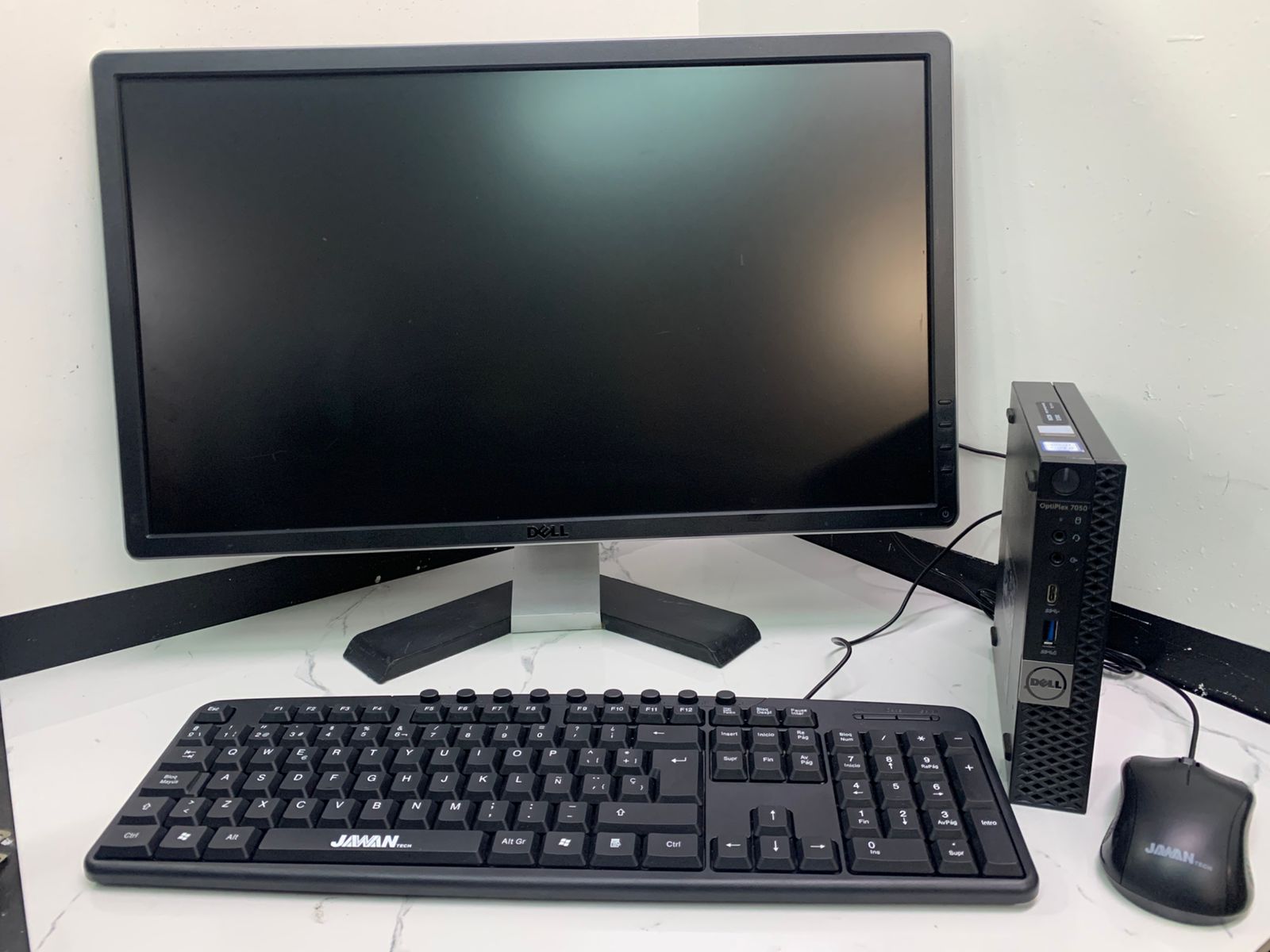 Combo Dell mini 7050 + Monitor 24” Core i5 7ma Gen