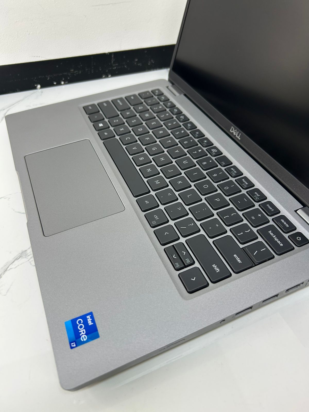 Dell Latitude 5421 Core i7 11ª Gen - Imagen 4
