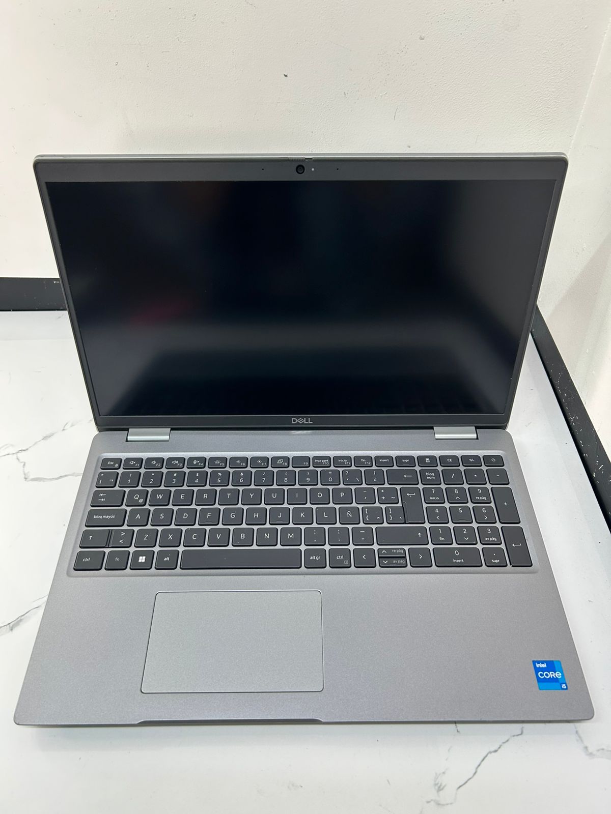 Dell Latitude 5520 Core i5 11ª Gen