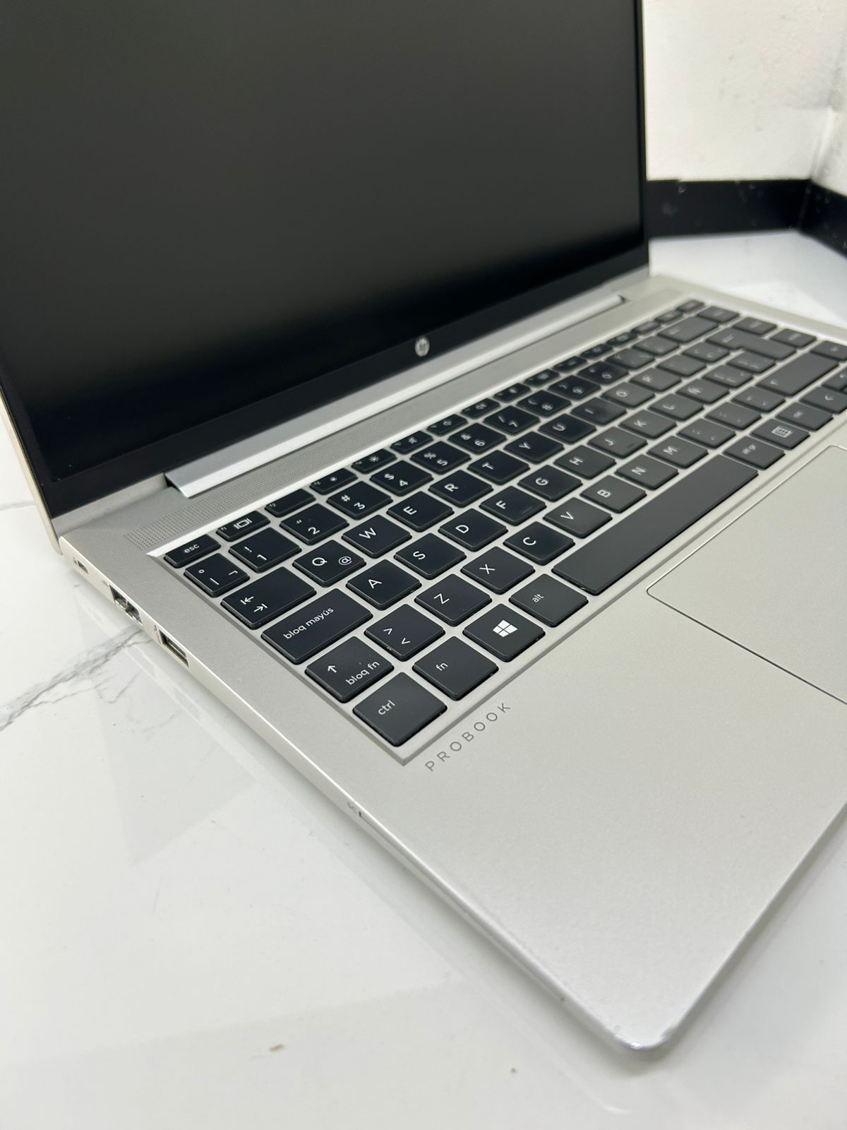 HP ProBook 640 G8 Core I5 11ª Gen - Imagen 3