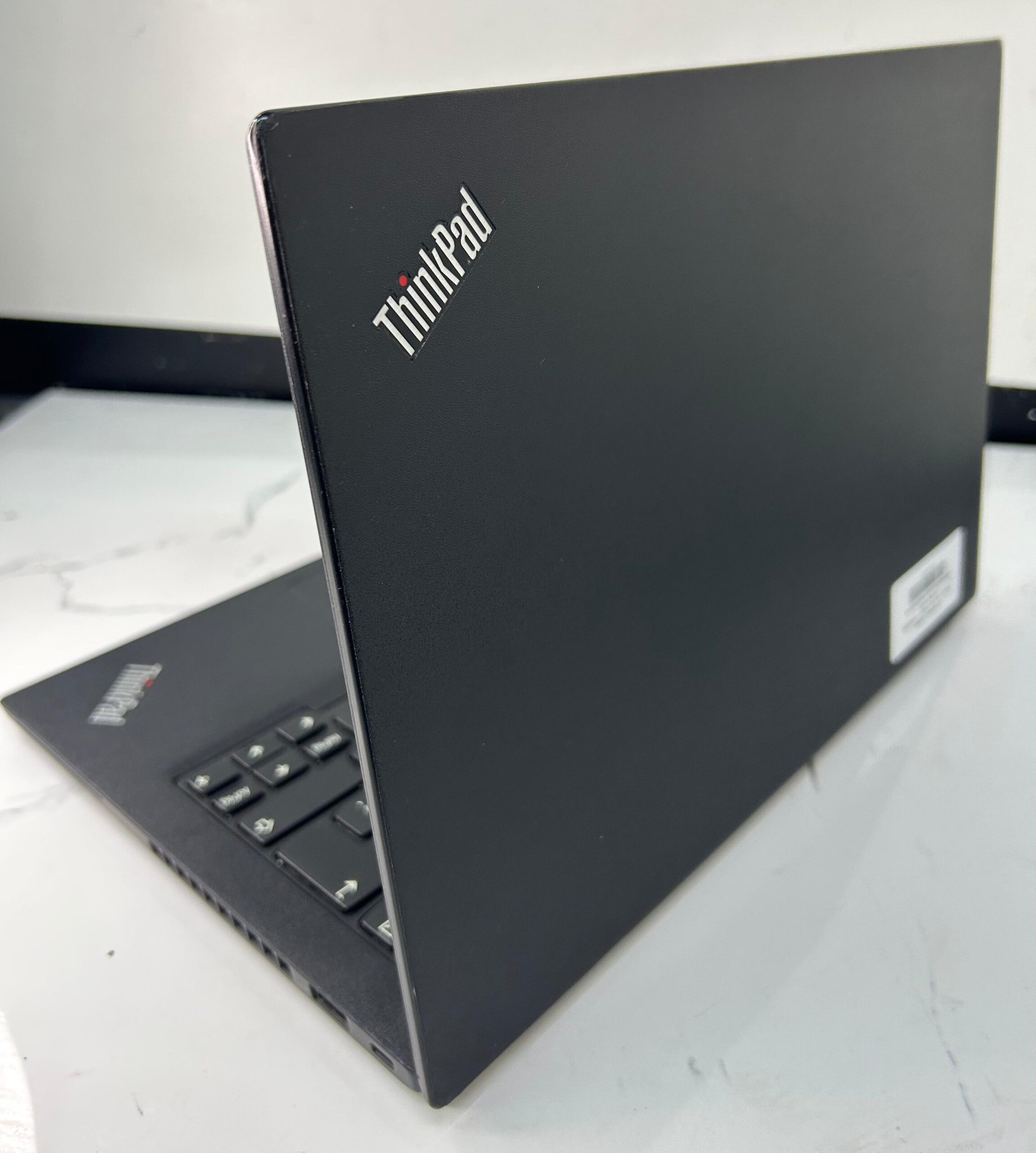 Lenovo ThinkPad X270 Core i5 7ª generación - Imagen 5