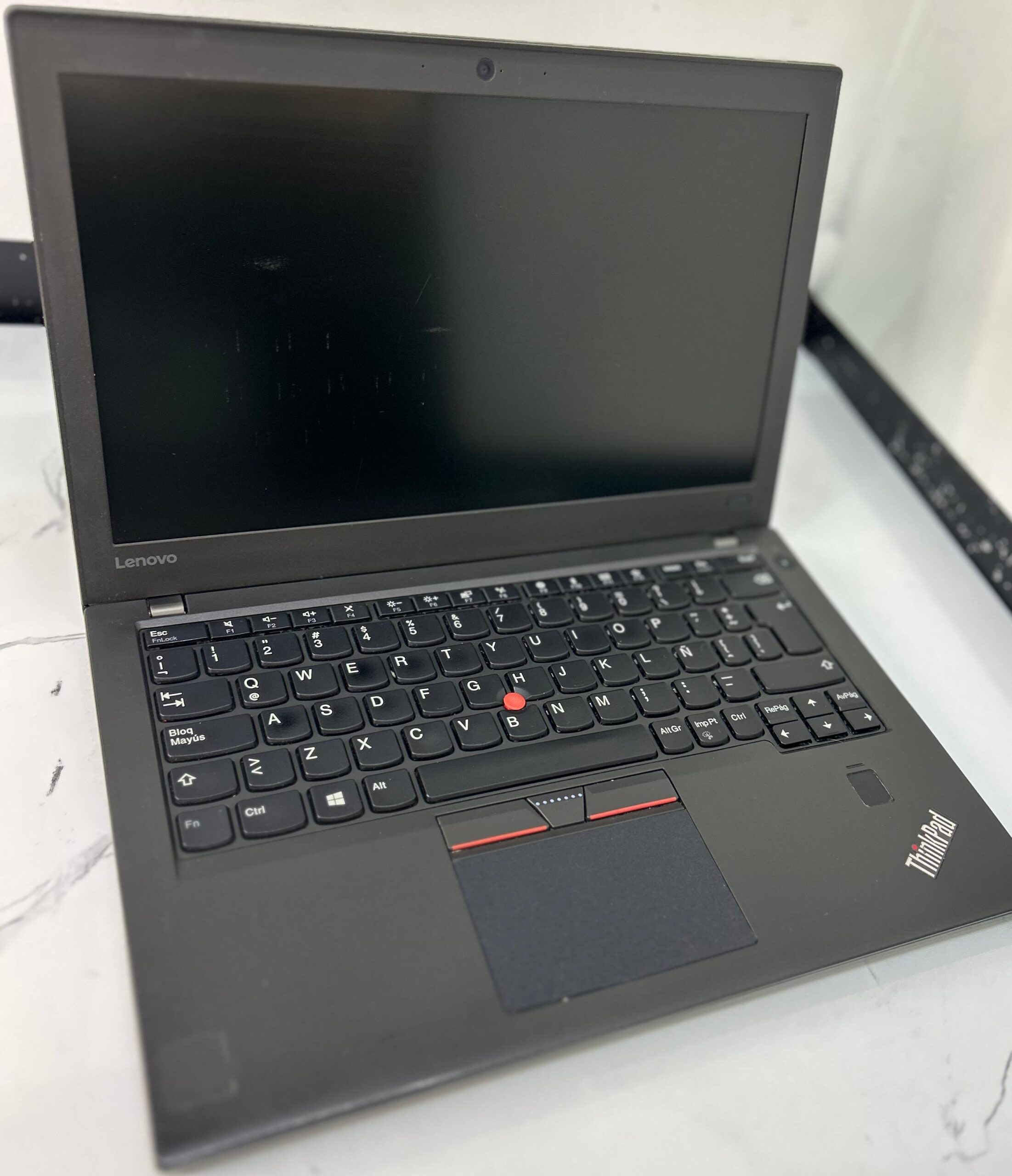 Lenovo ThinkPad X270 Core i5 7ª generación