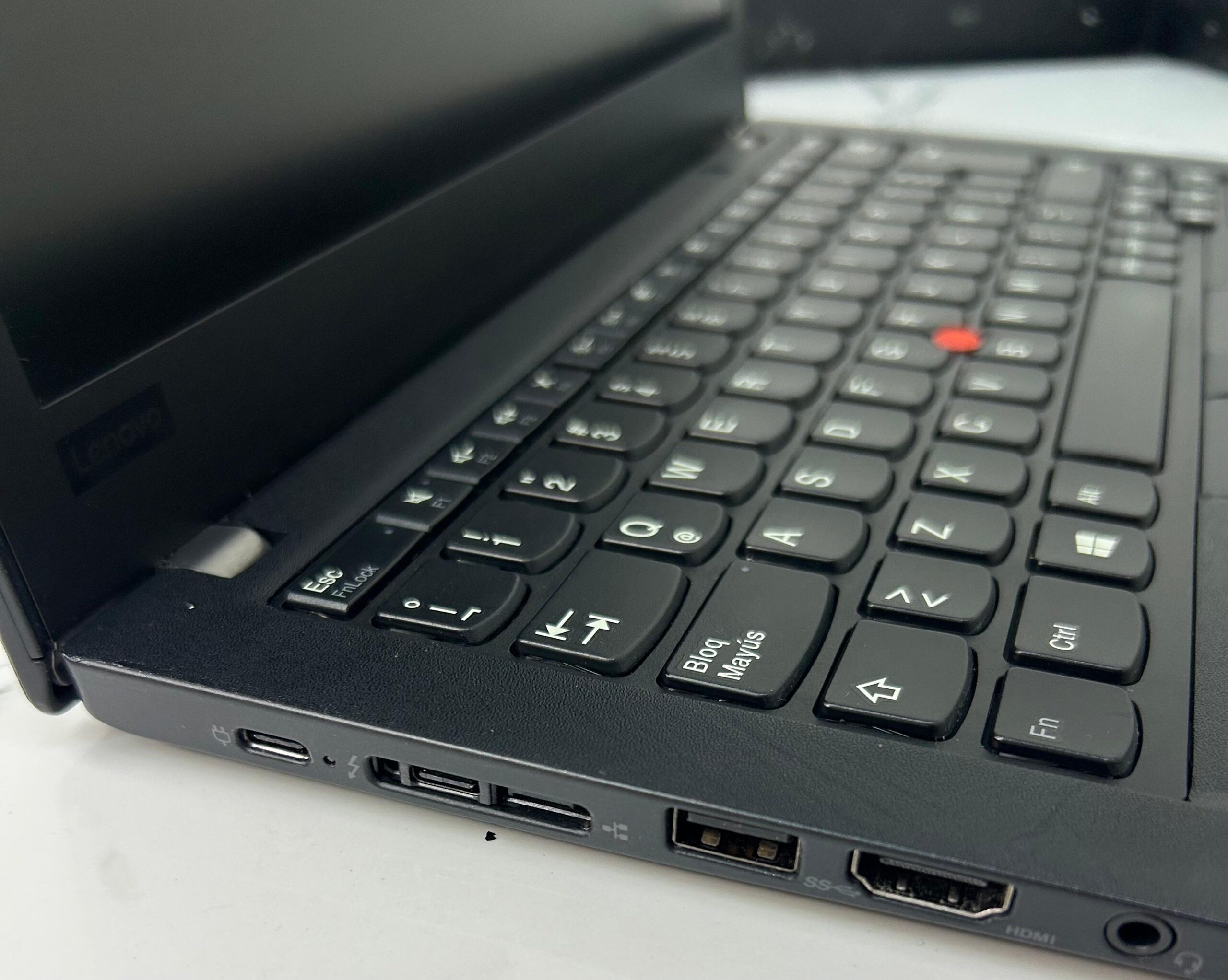Lenovo ThinkPad X280 Core i5 8ª generación - Imagen 2
