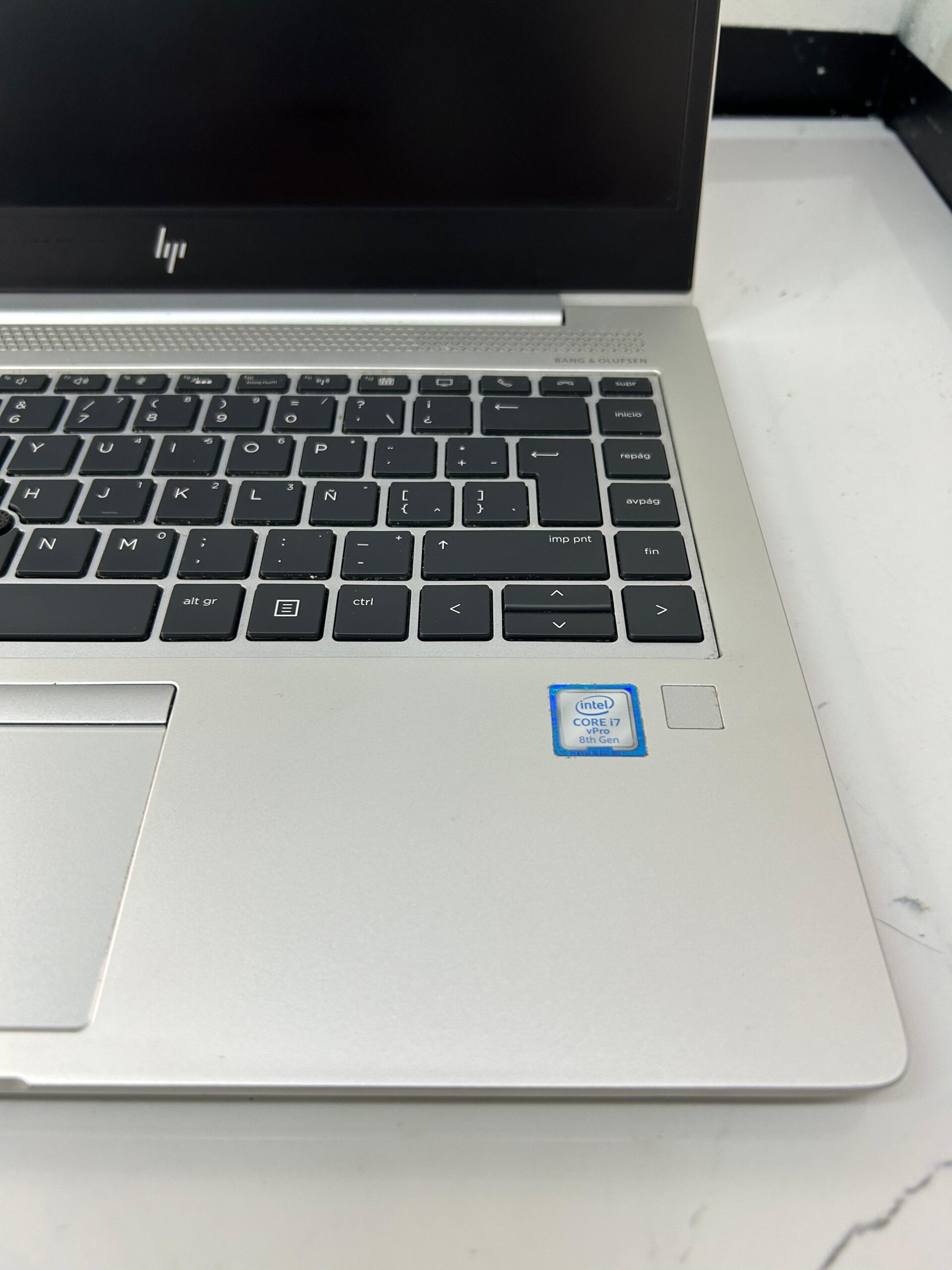 HP EliteBook 840 G5 Core i7 8ª generación - Imagen 2