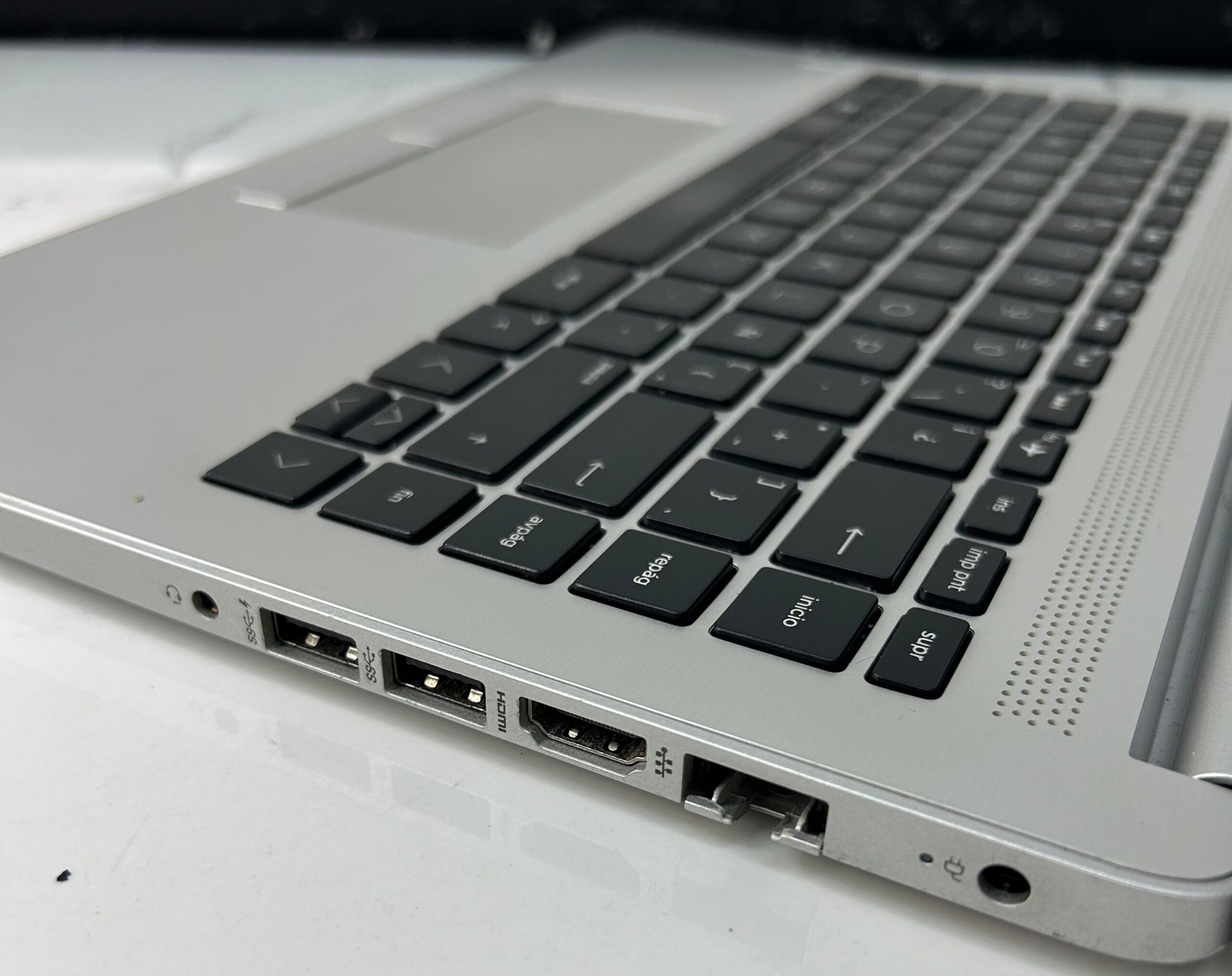 HP 348 G7 Core i5 10ª generación - Imagen 4