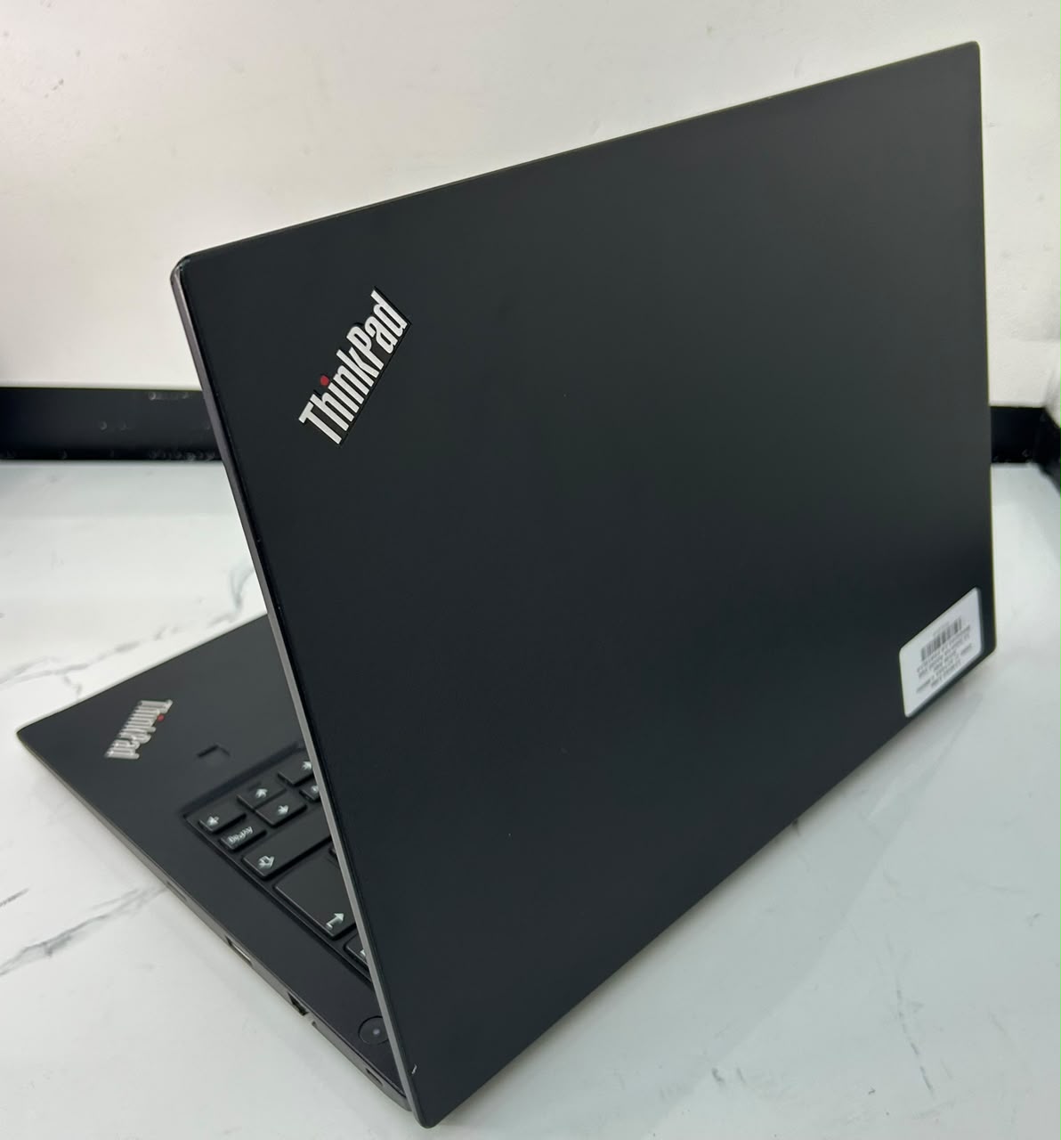Lenovo ThinkPad E480 Core i7 8ª generación - Imagen 5